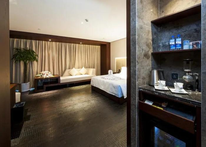 Le Noble Hotel