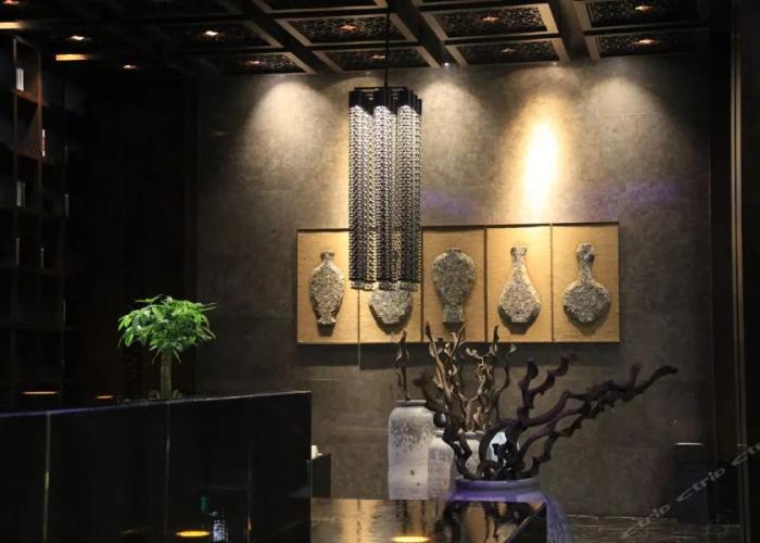 Le Noble Hotel