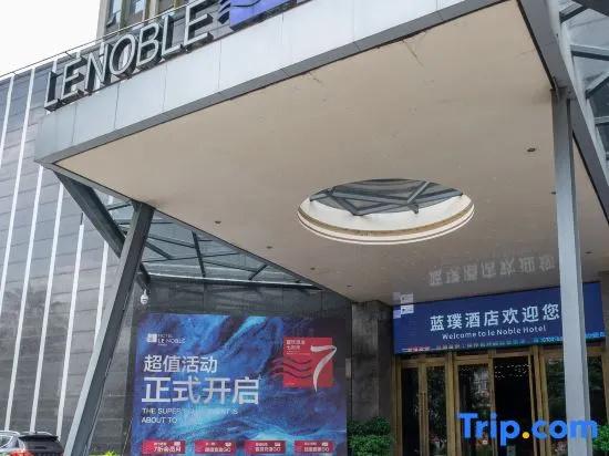 Le Noble Hotel