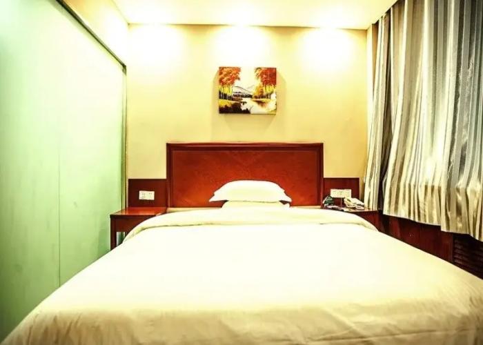 GreenTree Inn Xinjiang Uygur Autonomous Region Korla Bazhou Bus Terminal Beishan Road Express Hotel