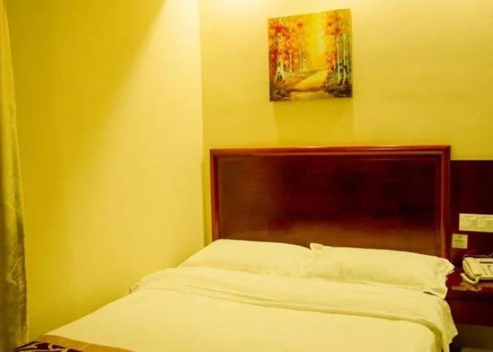 GreenTree Inn Xinjiang Uygur Autonomous Region Korla Bazhou Bus Terminal Beishan Road Express Hotel