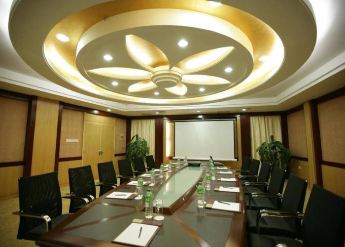 Korla Pear City Garden Hotel