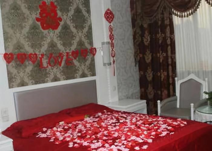 Lou lan Hotel