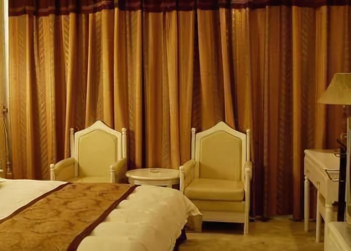 Lou lan Hotel