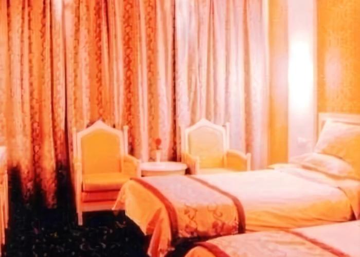 Lou lan Hotel