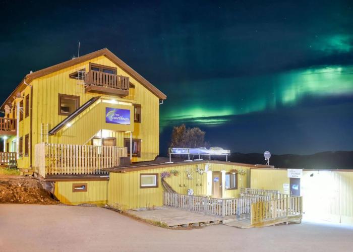 Abisko Guesthouse  & Activities