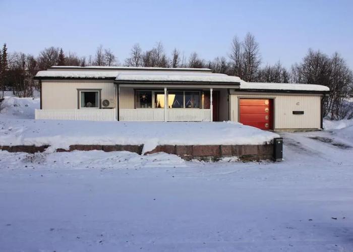 RIBO Apartment Aurora