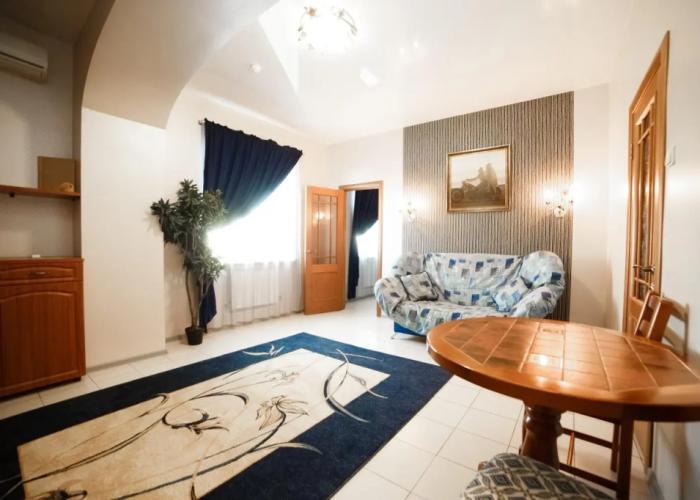 Lyubimaya Hotel