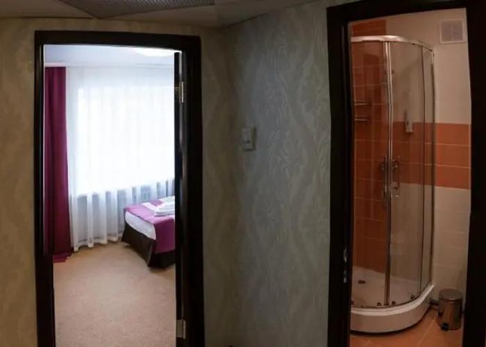 Vorob'evyi Goryi Hotel