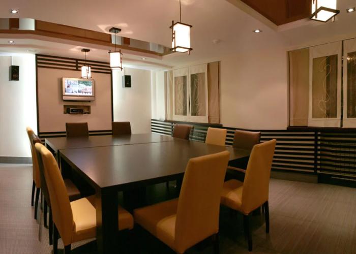 Business Hotel Cosmos