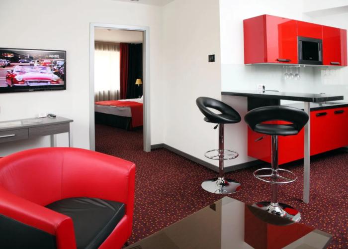 Avenue Park Hotel