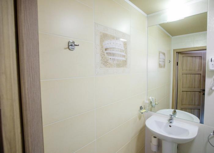 Yesenin Hotel