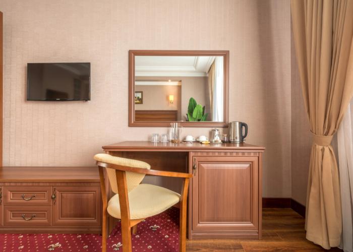 Hotel Theatre