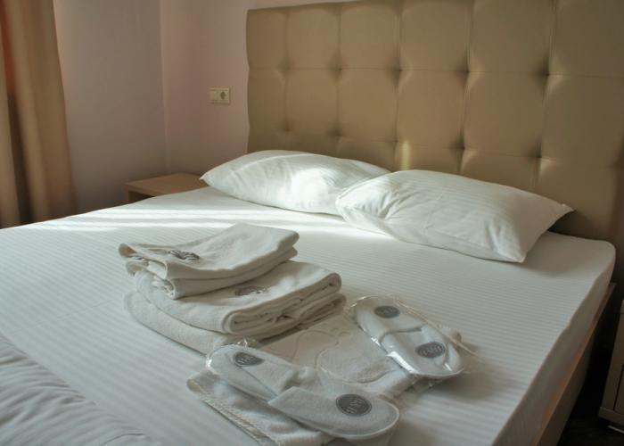 B&B Hotel Guest House