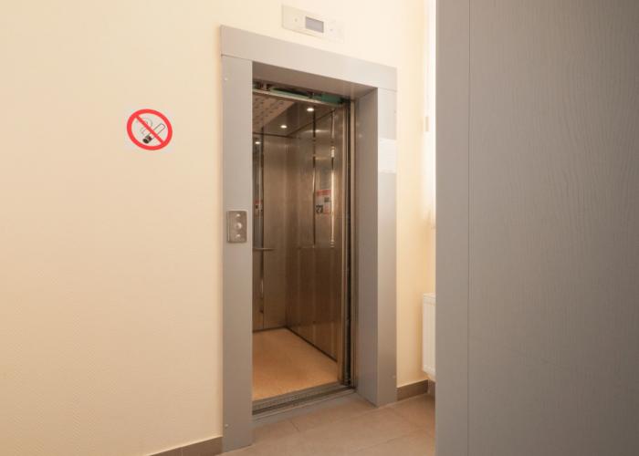 Niva Hotel