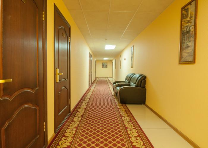 Niva Hotel
