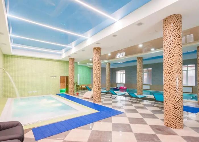 Triumph Hotel