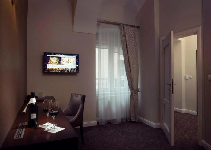 Hotel Ambassador