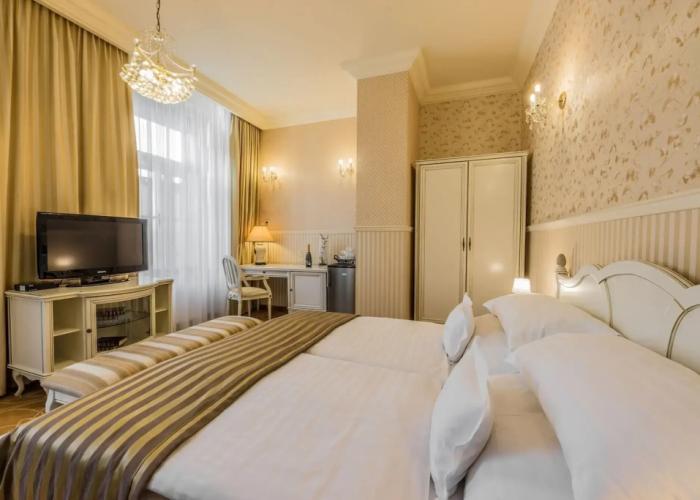 GOLDEN ROYAL Boutique hotel & Spa