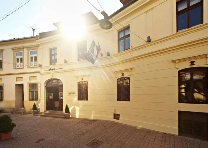 Boutique Hotel Chrysso