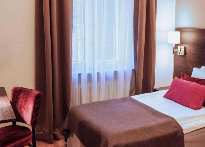 Home Hotel Drott