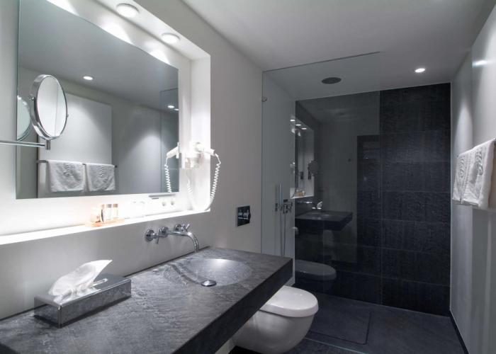 Hotel Gude