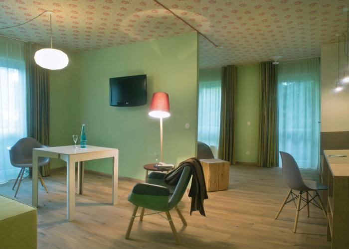 Hotel Gude