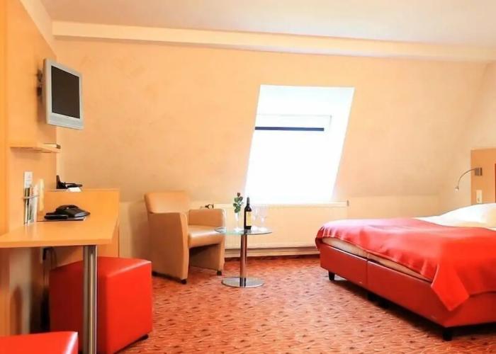 Adesso Hotel