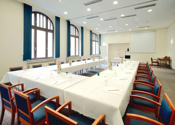 TRYP by Wyndham Kassel City Centre