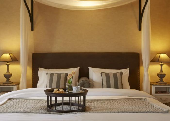 Limneon Resort & Spa