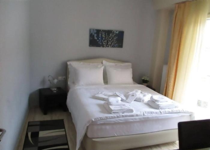 Kyknos De Luxe Hotel