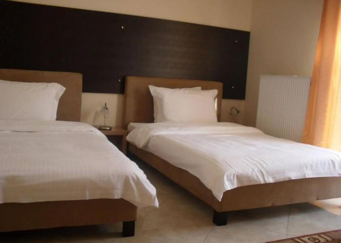 Kyknos De Luxe Hotel