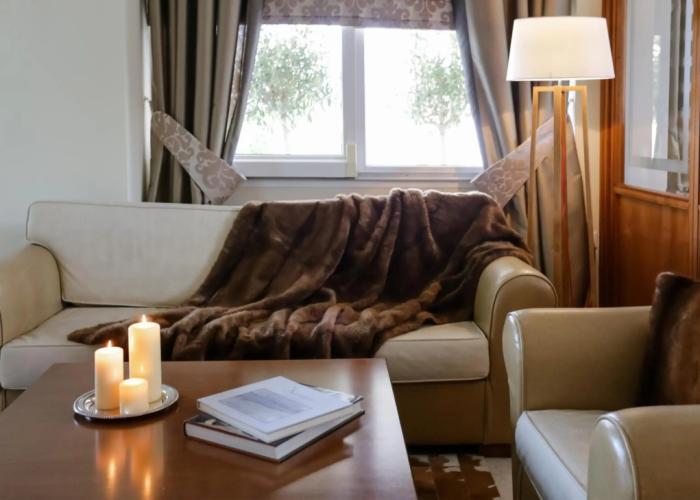 Chloe Hotel