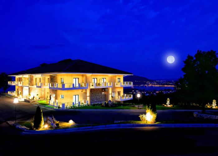 Enastron View Hotel