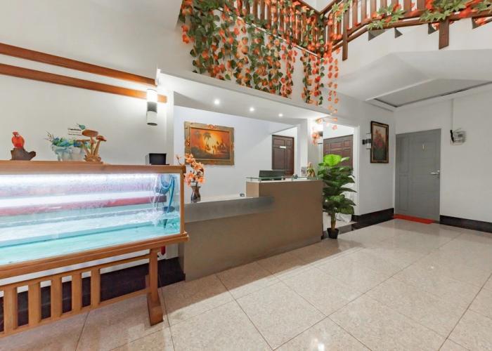 Urbanview Hotel Tropical Ketapang by RedDoorz