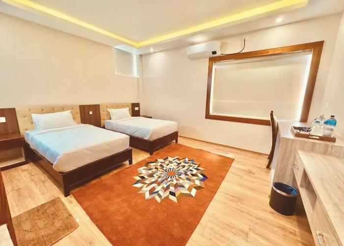 Hotel Bayberry