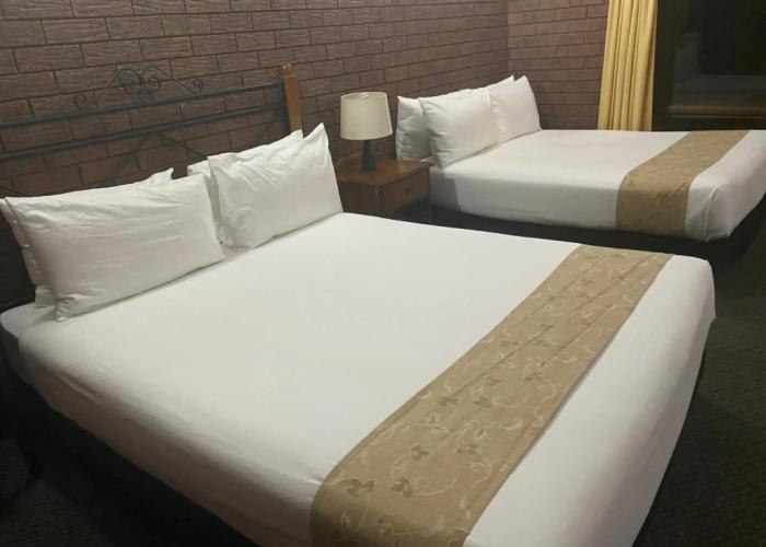 Knotts Crossing Resort