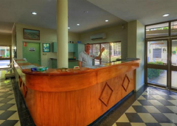 Knotts Crossing Resort