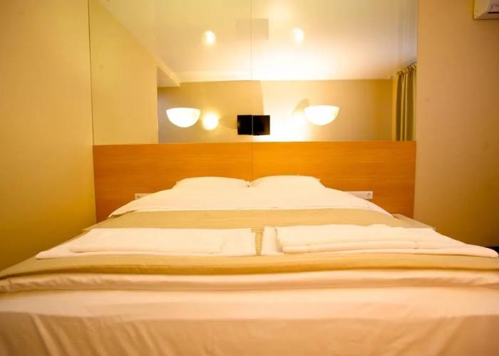 Velkom Hotel
