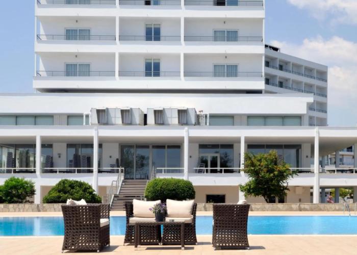 Lucy Hotel