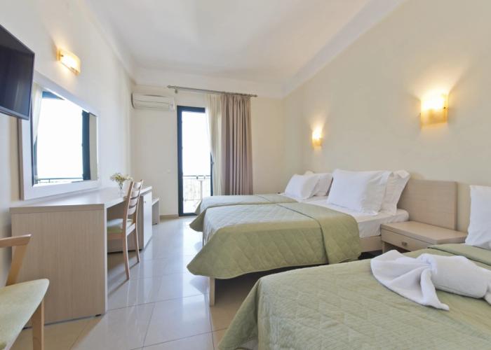 Bomo Tosca Beach Hotel