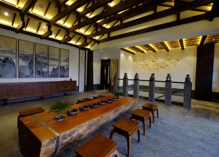 Ven Courtyard