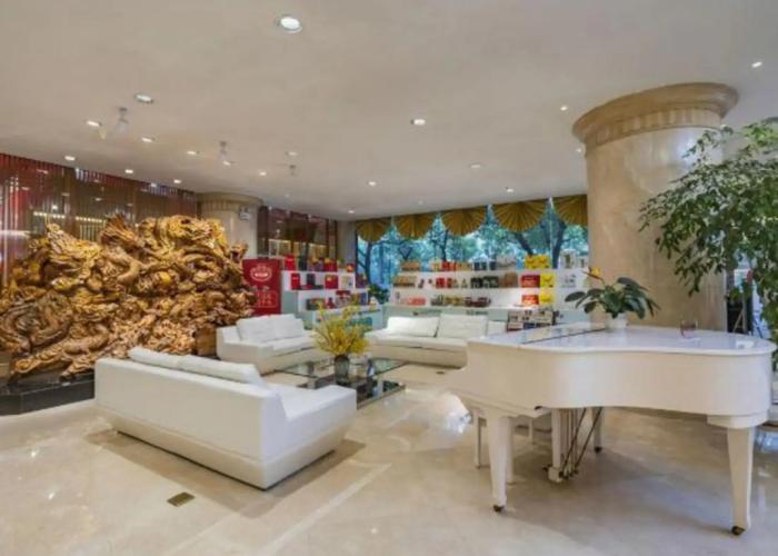 Guilong Hotel