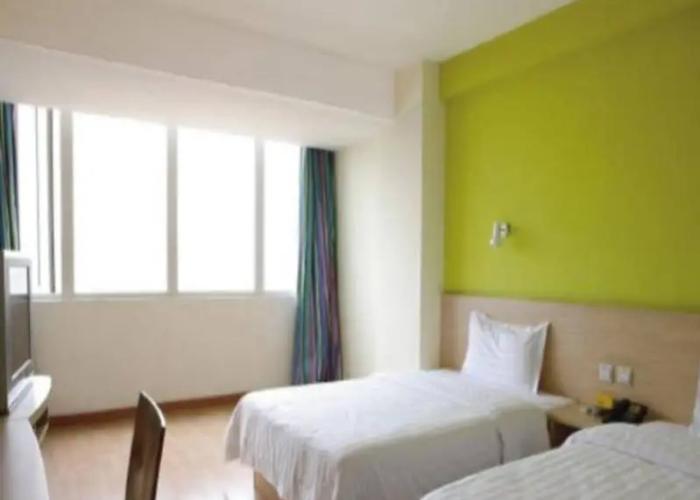 7 Days Inn Guiyang Wenchangge Branch