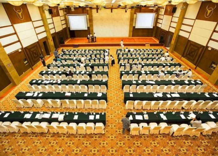 Huaxi Hotel