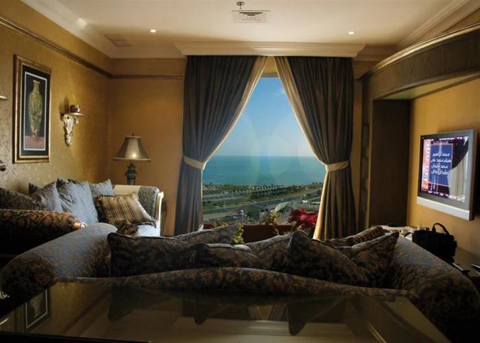 Plaza Athenee Hotel Kuwait