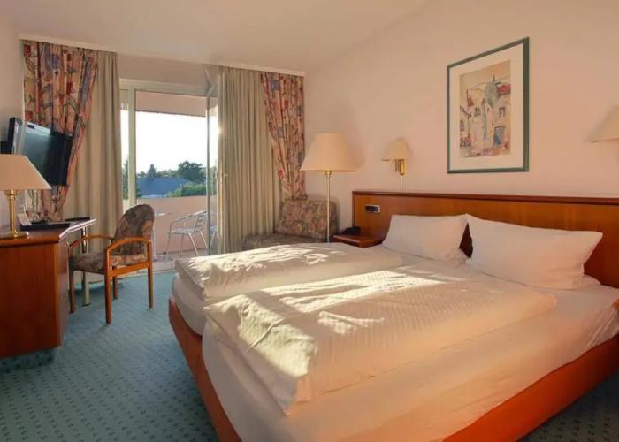 Hotel-Restaurant Esbach Hof