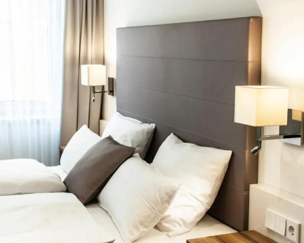фото Bayerischer Hof
