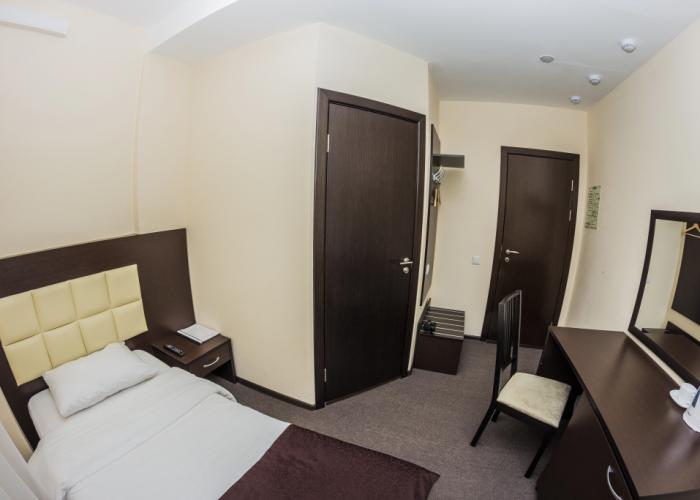 Ostrovsky Hotel
