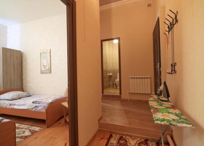 Na Kyizyil-Armeiskoy 17A Private House